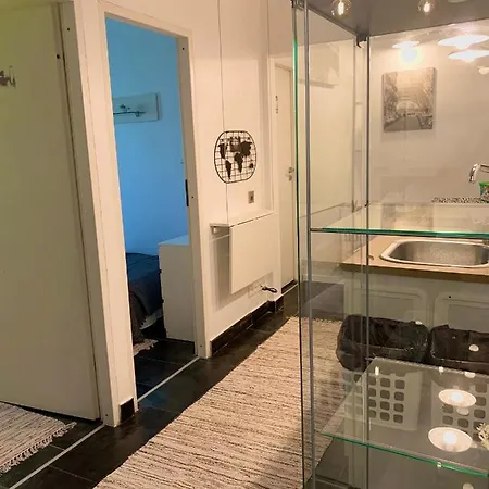 Perfect Place To Stay Self Check In-24H-Netflix-Wifi Resita Exterior photo